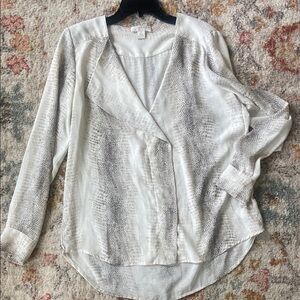 Kenar Tan and Cream Relaxed Blouse with Notched Collar